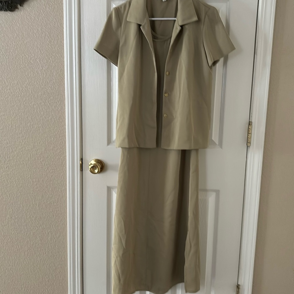 Women dress